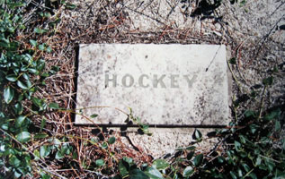 HOCKEY grave