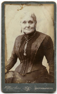 Sarah ROBERTS