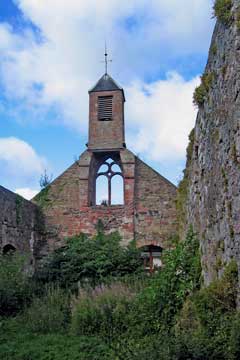 Stow churchyard